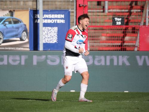 Luca-Doppelpack sichert 3 Punkte gegen Sandhausen