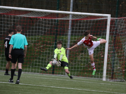 2:4 – Rote Karte Knockout bei U17-Spitzenspiel
