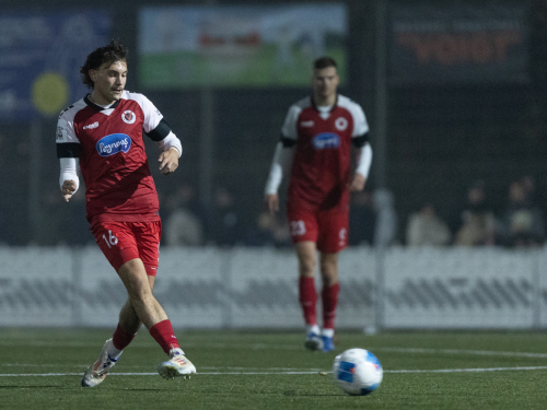 Halbfinale unter Flutlicht: Viktoria trifft auf Teutonia Weiden