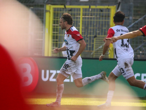 NLZ-Ergebnisse KW47: U16 holt wichtigen Sieg, U17 lässt erstmals Punkte liegen