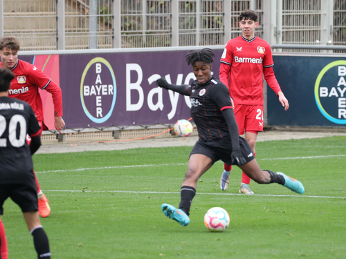 NLZ-Ergebnisse KW 48: „brutal stolz“ – U19 und U17 mit erfolgreichem Jahresabschluss
