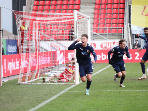 Sticker belohnt starken Auftritt beim Jahn mit spätem 1:1