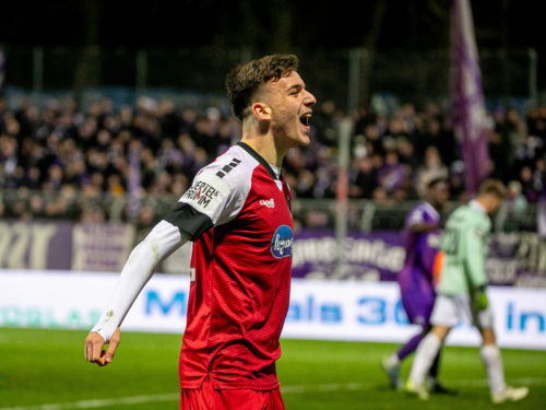 2:0 – Verkabelter Janßen feiert 3 wichtige Punkte