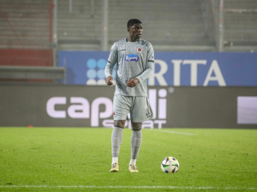 Seit der U9 Viktorianer: Keita feiert 3.Liga-Debüt