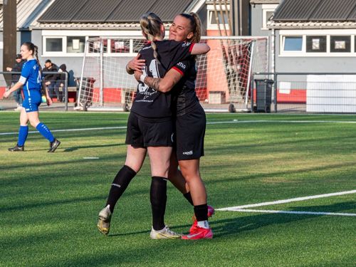 Frauen mit Kantersieg – U17 schlägt den Spitzenreiter