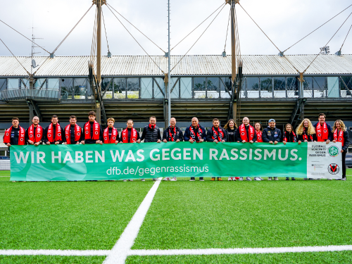 #15vor12FürMenschenwürde – Viktoria unterstützt Bündnis „Köln stellt sich quer“