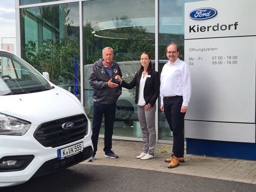 Viktoria und Autohaus Kierdorf verlängern Partnerschaft